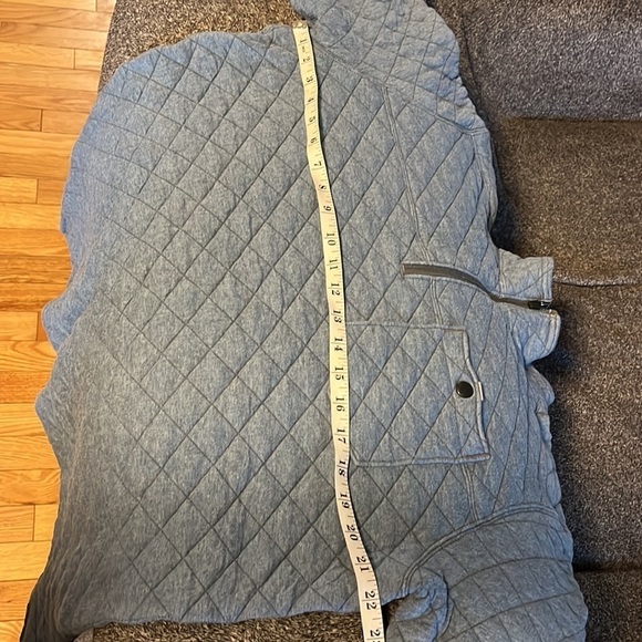 Eddie Bauer Fortify Quilted Pullover. Size M - Picture 10 of 10